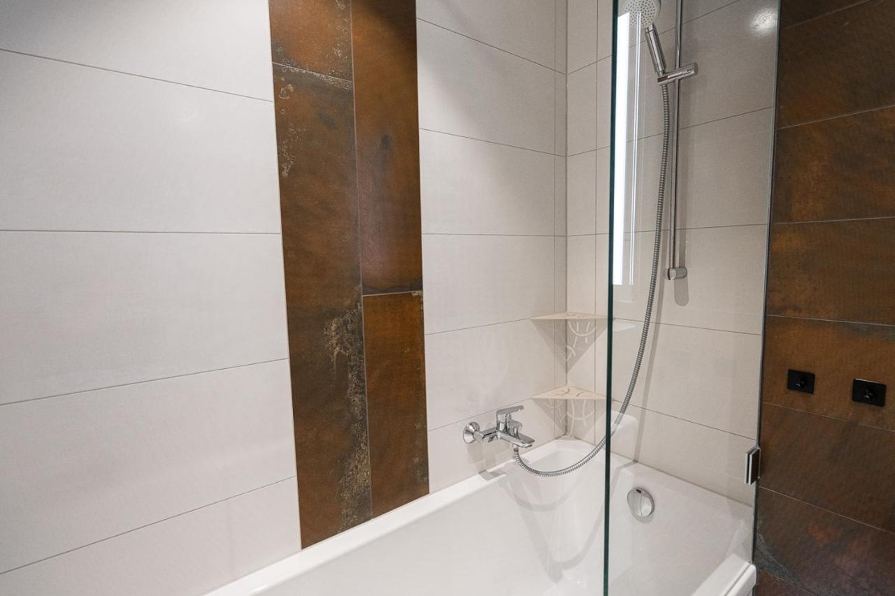 Stylisches Apartment Im Herzen Von Dresden + Parkplatz + Netflix + Self Check-In Kültér fotó